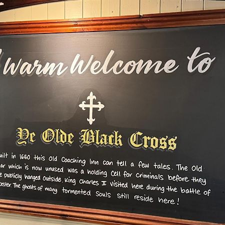 Ye Olde Black Cross Bromsgrove Esterno foto