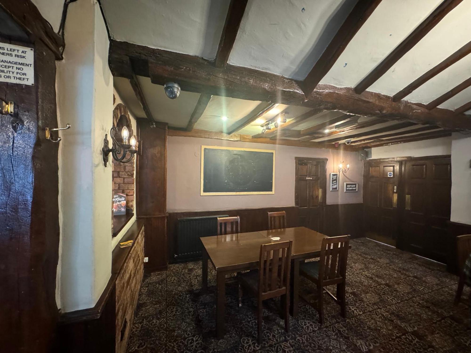 Ye Olde Black Cross Bromsgrove Esterno foto