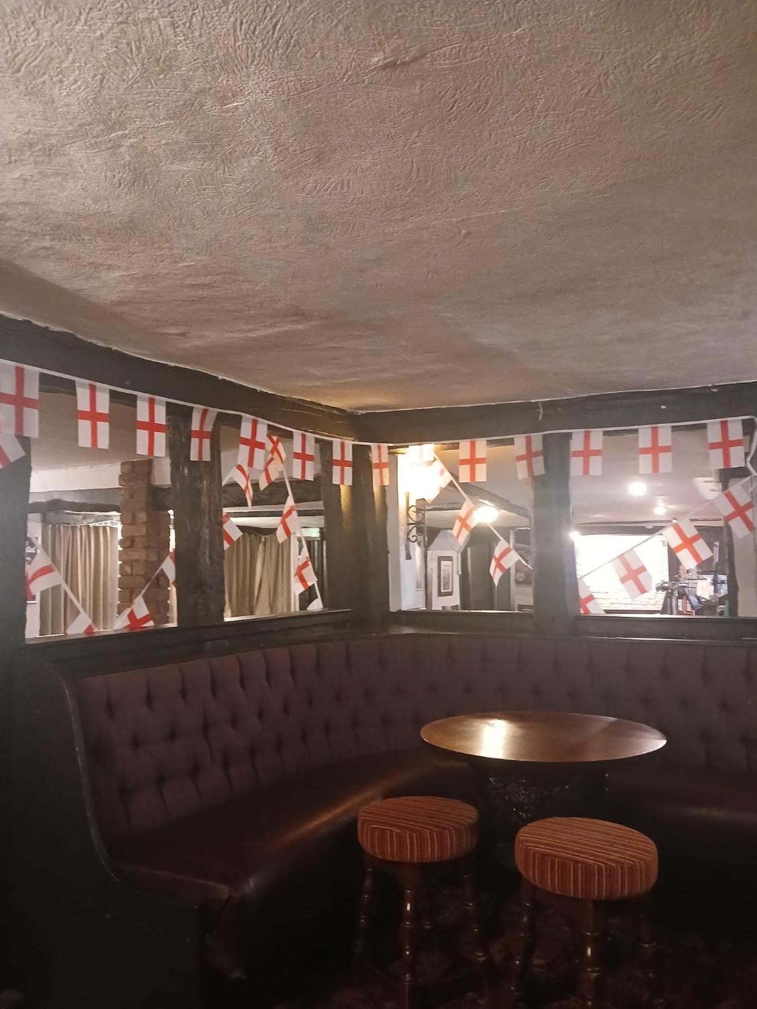 Ye Olde Black Cross Bromsgrove Esterno foto